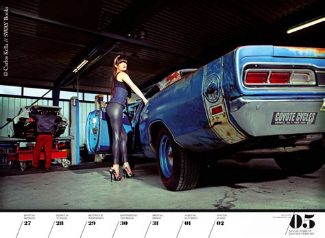 Girls And Legendary Us Cars 2014 Calendar Vintage