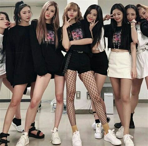 Https://tommynaija.com/outfit/blackpink Concert Outfit Ideas