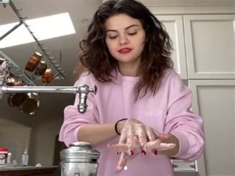 Singer Selena Gomez Takes Safe Hands Challenge
