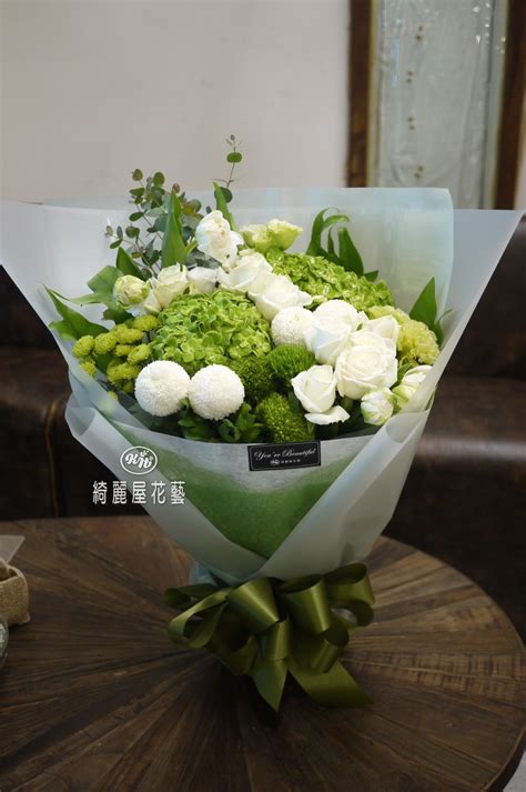 金莎花束 升級聖誕音樂卡片,情人節花束特價,情人節花束推薦 小型花束,甜心小熊的祝福,不凋花束 情人節花束 ,情. 優雅七夕情人節花束【AA169】