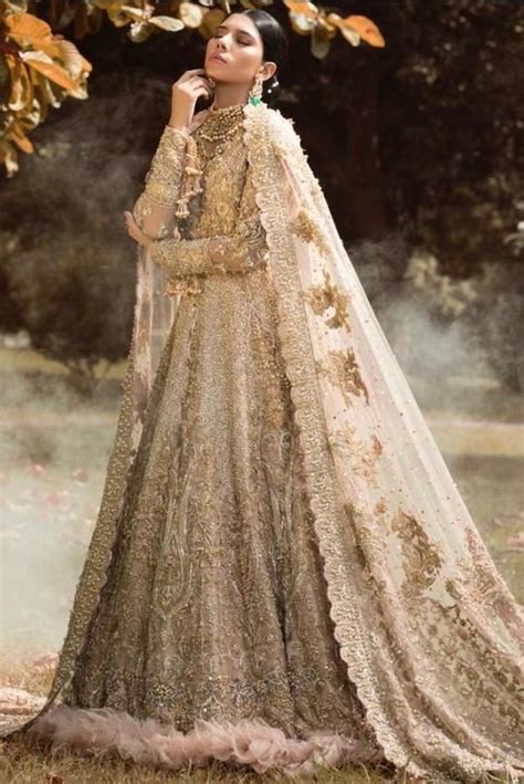 Pakistani Maxi Bridal Wear For Wedding N7011 Bridal Dress Design