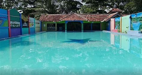 Kolam renang ini buka setiap hari. 7 Kolam Renang di Tasikmalaya yang Harga Tiketnya Murah