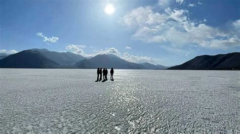 Indias First Frozen Lake Marathon At Ladakhs Pangong Tso On Feb 20
