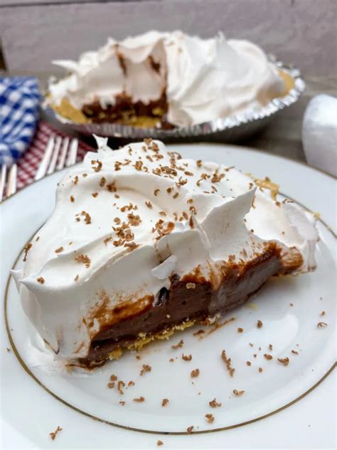 Easy No Bake Chocolate Cream Pie Recipe Back To My Southern Roots