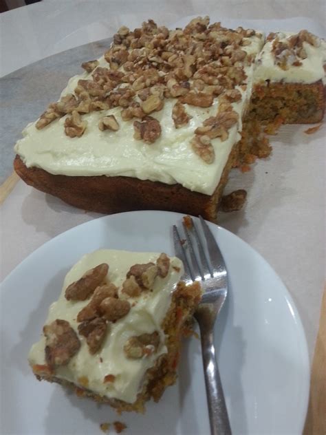 Just to let you know fran, i baked this cake yesterday, and you are right, it is awesome! My HomeRecipes: JAMIE OLIVER'S CARROT CAKE WITH LIME ...