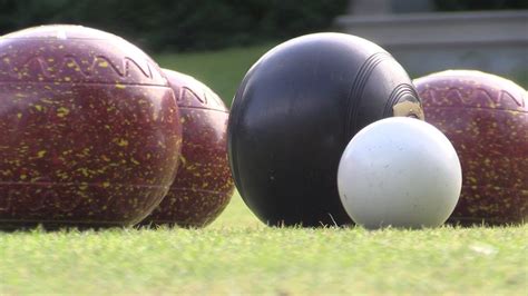 The Weight Of A Bowl In Lawn Bowling Youtube