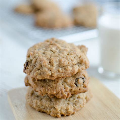 Easy Oatmeal Raisin Cookies Recipe Kristen Stevens Food And Wine