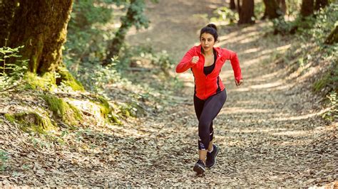 Trail Running Tips Nail Your Technique And Clock A New Pb Fitandwell