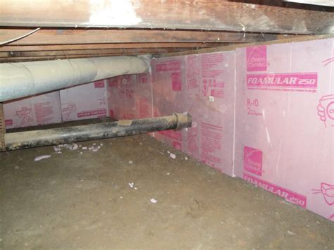 Though the rigid foam is the chief insulator, the foil adds a bit more energy savings by reflecting heat back into the crawl space. Crawl Space Encapsulation