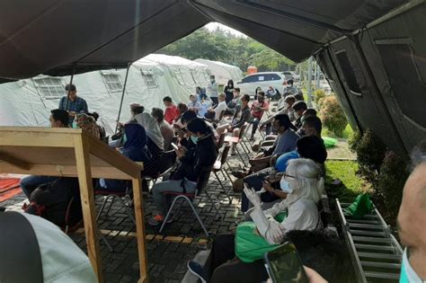 Poppy sp.kj, bagus respon dokternya. RSUD Pasar Minggu Gelar Rapid Test COVID-19, Warga Masih ...