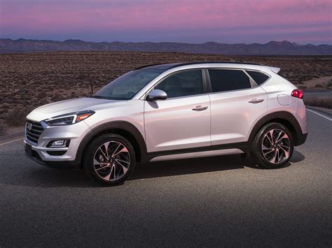 Tucson pushes the boundaries of the segment with dynamic design and advanced features. 2021 Hyundai Tucson MPG, Price, Reviews & Photos | NewCars.com
