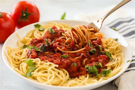 Homemade Spaghetti Sauce With Fresh Tomatoes