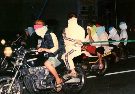 集団で暴走行為を行う少年ら 広島：警察vs暴走族 果てしなき戦い 写真特集：時事ドットコム