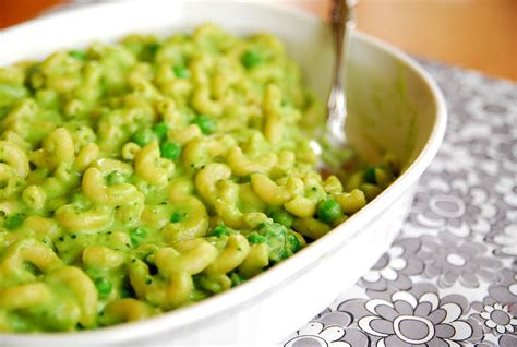 For St Paddys Day Green Mac N Cheese Weelicious Recipes Mac N