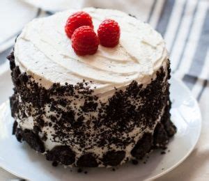 Cupcakes » vanilla oreo cupcakes. Vegan Vanilla, Raspberry, & Oreo Cake (Finding Vegan ...