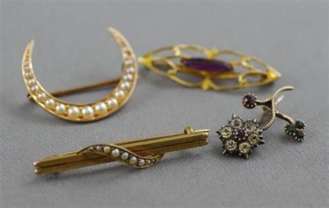 Antique And Modern Gold Brooch Collection Brooches Jewellery