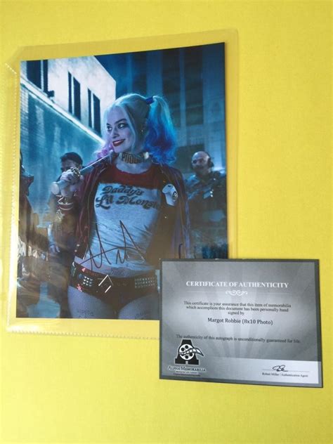 Margot Robbie Suicide Squad Harley Quinn Signed Autograph Picture Movie