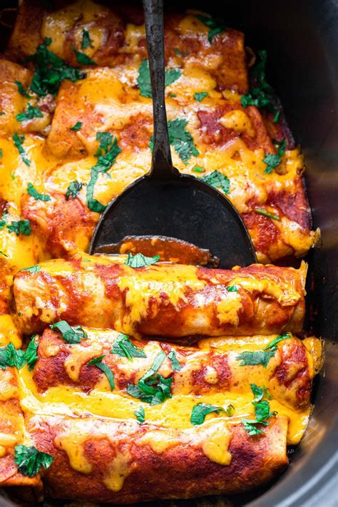 Healthy Crock Pot Chicken Enchiladas An Easy Healthy Weeknight Dinner That The Whole