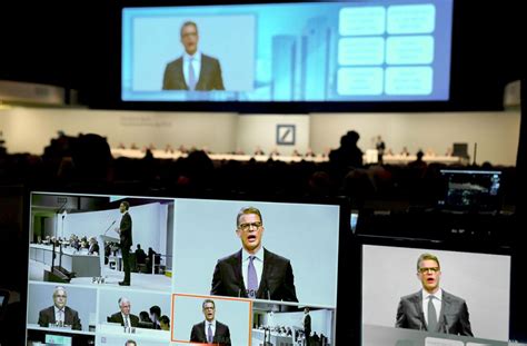 Hauptversammlung Aktionäre rechnen mit Deutscher Bank ab