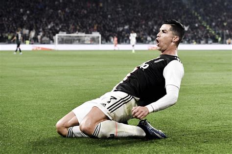 Cristiano Ronaldo Hd 2020 Wallpapers Wallpaper Cave