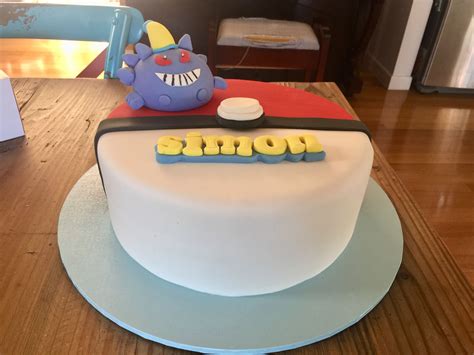 Birthday Cake 🎂 Cake Pokeball Cake Cake Decorating
