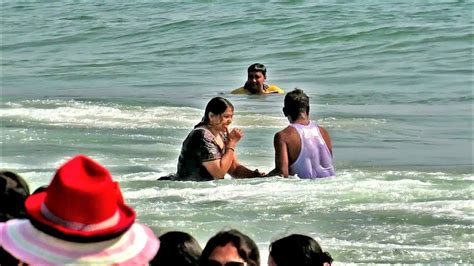 Puri Sea Beaches Are Filled With Tourist People Many Couples Are