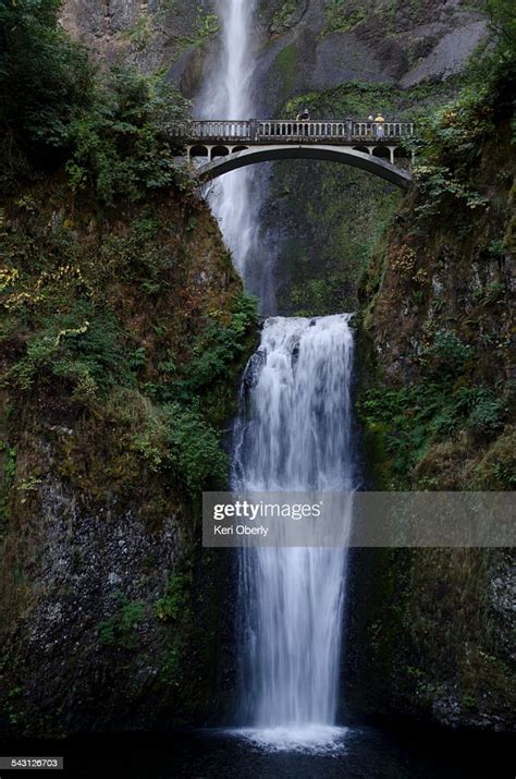 Multnomah Falls The Tallest Waterfall In Oregon Is One Of Many