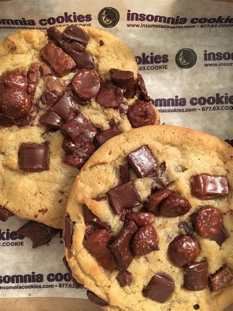 Insomnia Cookies Double Chocolate Chunk Recipe Find Vegetarian Recipes