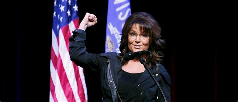 Sarah Palin Leads Primary Opponents In First Round Of Alaska Primary