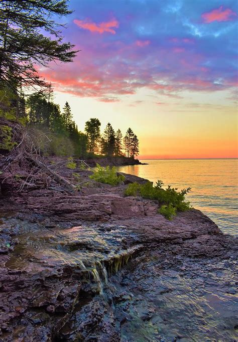 Shore Morning North Shore Lake Superior Photograph By Jan Swart Pixels