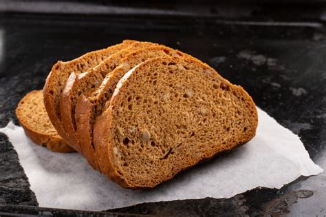 Premium Photo Whole Grain Rye Sliced Bread For Healthy Diet Carbs