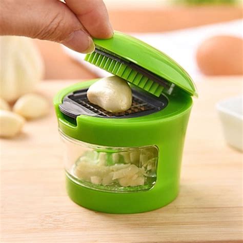 1pcs Mini Garlic Press Presser Onion Chopper Garlic Mincer Slicer Dicer