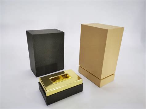 Luxury Custom Logo Printed Perfume Box Design Paper T Packaging