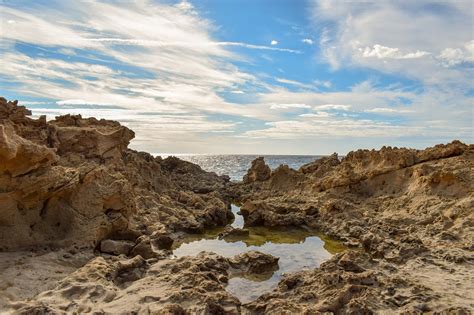 Pantai Berbatu Batu Laut Foto Gratis Di Pixabay Pixabay
