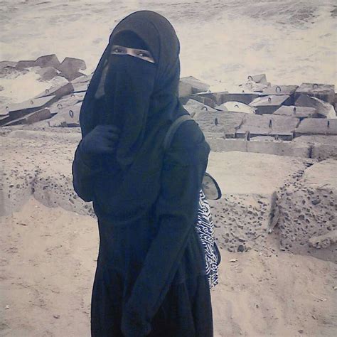 Pin By Alexa June On Elegant Niqab Girl Hijab Hijab Muslimah