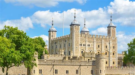 Tower Of London London Book Tickets And Tours Getyourguide