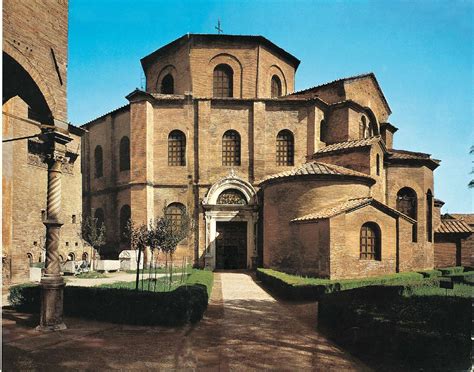 Basilica Di San Vitale Interno Limbaid