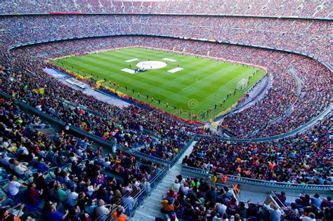 Camp nou is a football stadium in barcelona, spain. FC Barcelona Stadion redaktionelles stockfotografie. Bild ...