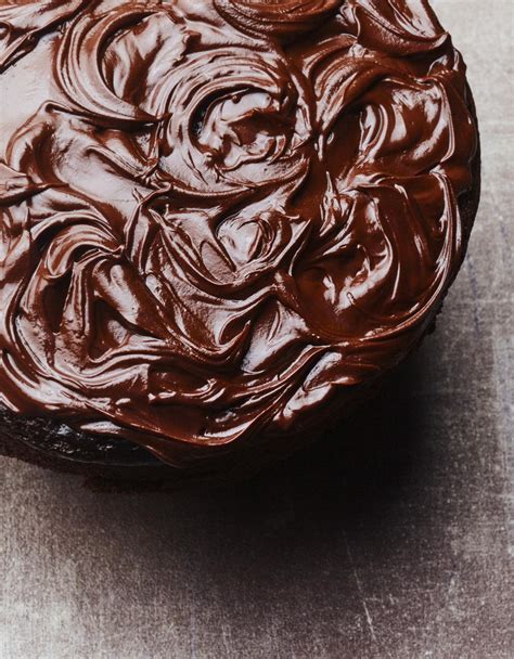 Gâteau au chocolat noir glaçage chocolat pour 6 personnes Recettes