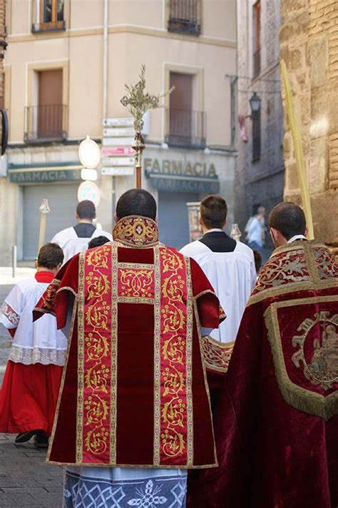 Catholicvs Liturgia De Semana Santa En El Rito Romano Tradicional En