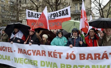 Jönnek a lengyelek, de már nem érdekli őket Orbán beszéde | Alfahír