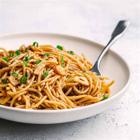Yummy Garlicky Buttery And Lightly Spicy This Chilli Garlic Noodles Recipe Is So Delicious