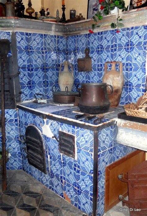 Antica cucina siciliana tuttora visitabile presso il ...