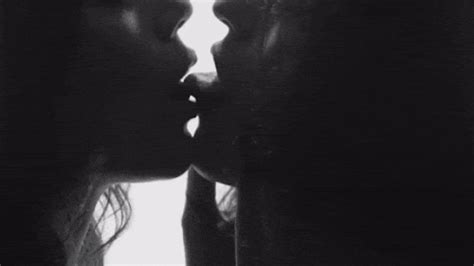 sensual lesbian kisses by nightbird 367 pics xhamster