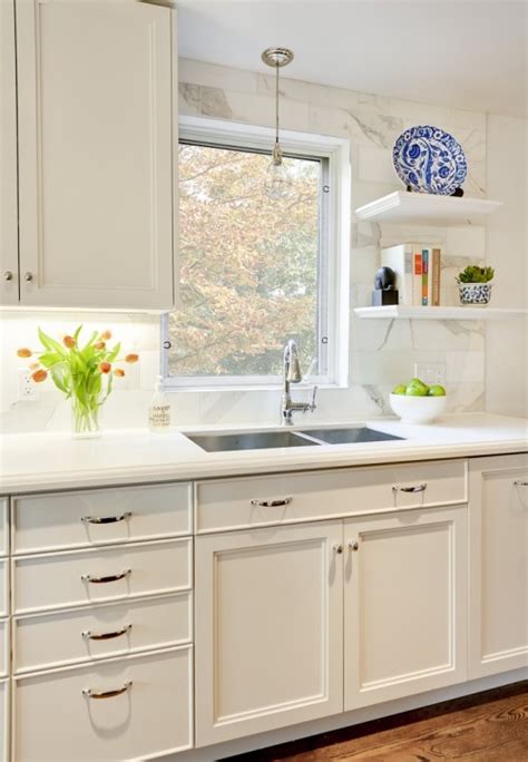 Off White Kitchen Cabinets Traditional Kitchen