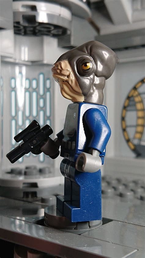 Lego Star Wars Admiral Raddus Minifigure Sw0816 75172 Rebel Rogue One Exc Ebay