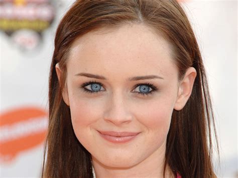 Alexis Bledel Rich Image And Wallpaper