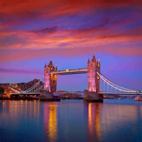 Premium Photo London Tower Bridge Sunset On Thames River