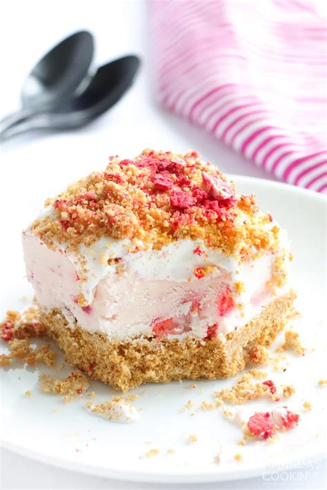 No Bake Strawberry Cheesecake Bars Amandas Cookin No Bake Desserts