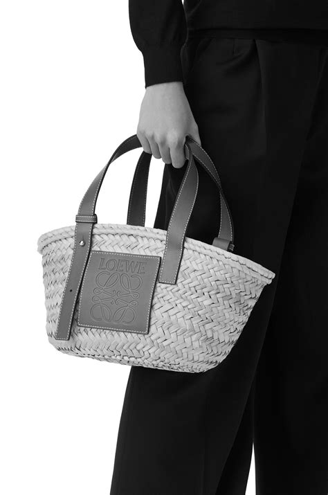 Small Basket Bag In Palm Leaf And Calfskin Naturalocean Loewe